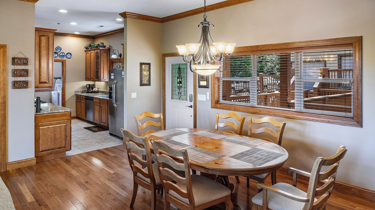Photo of Livingroom in Whittier