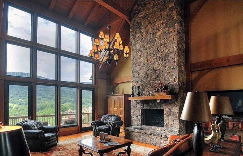 Photo of Livingroom in Mill Spring