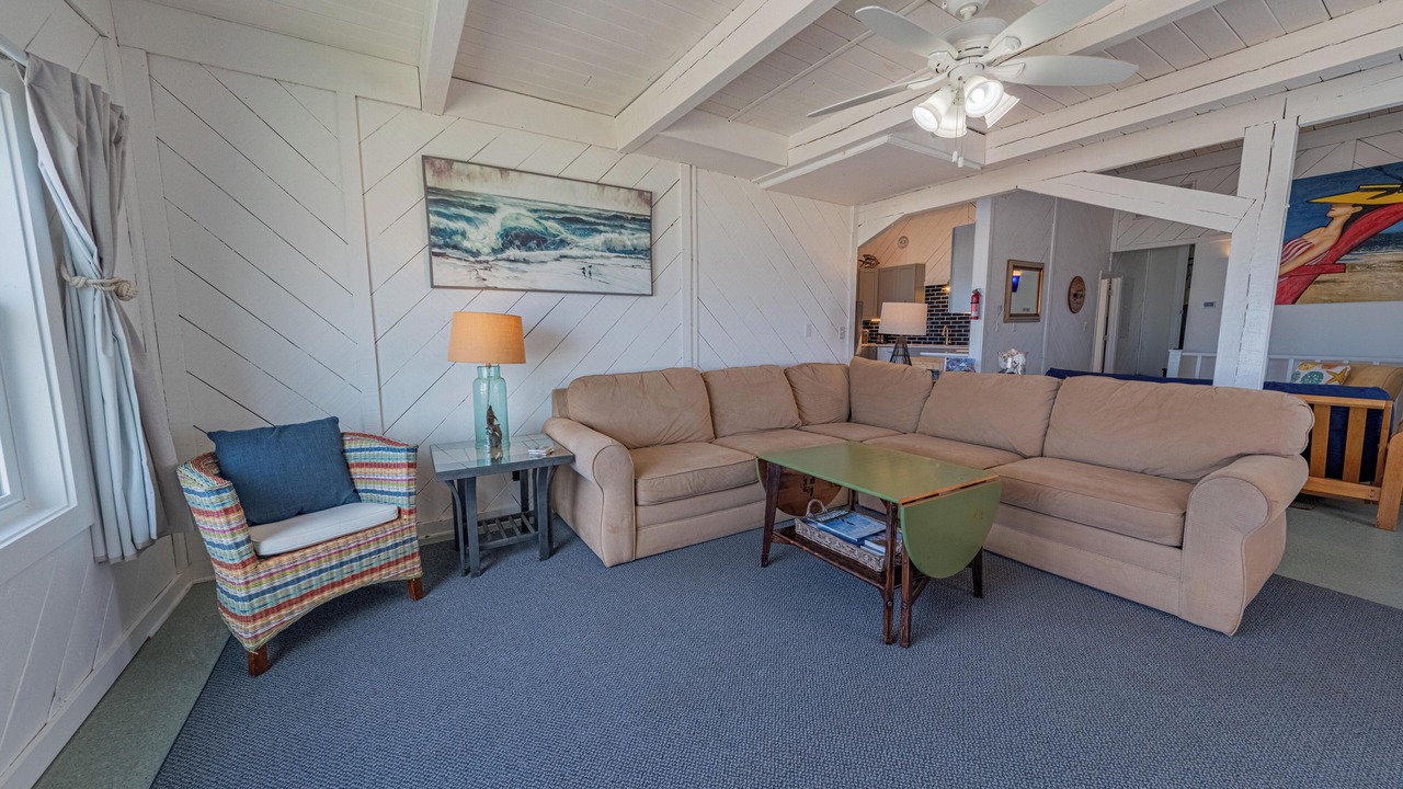 Photo of Livingroom in Colington