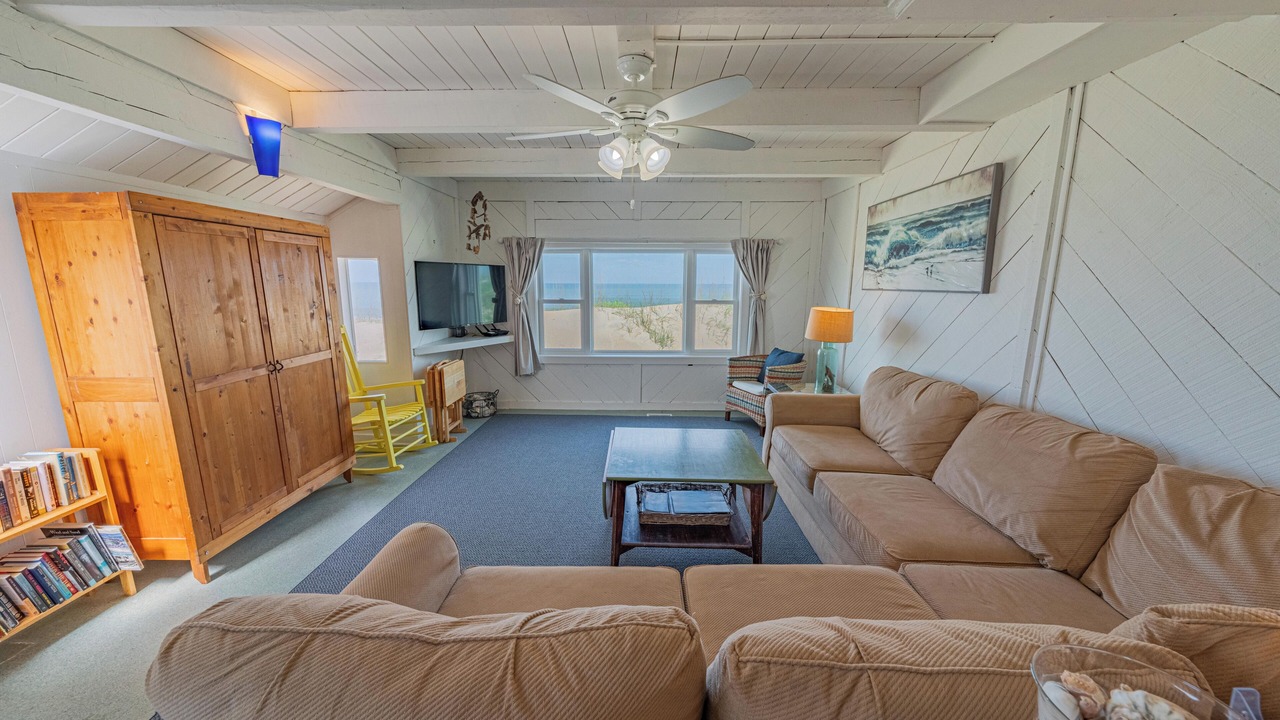 Photo of Bedroom in Colington