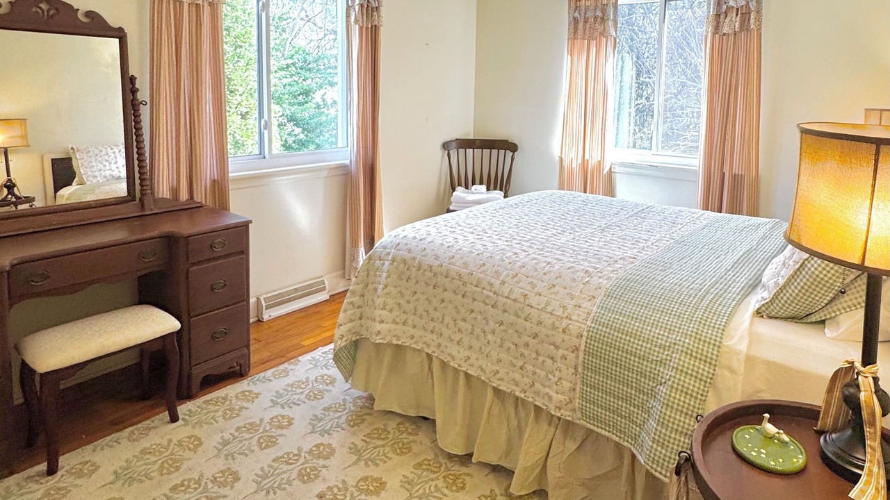Photo of Bedroom in Asheville