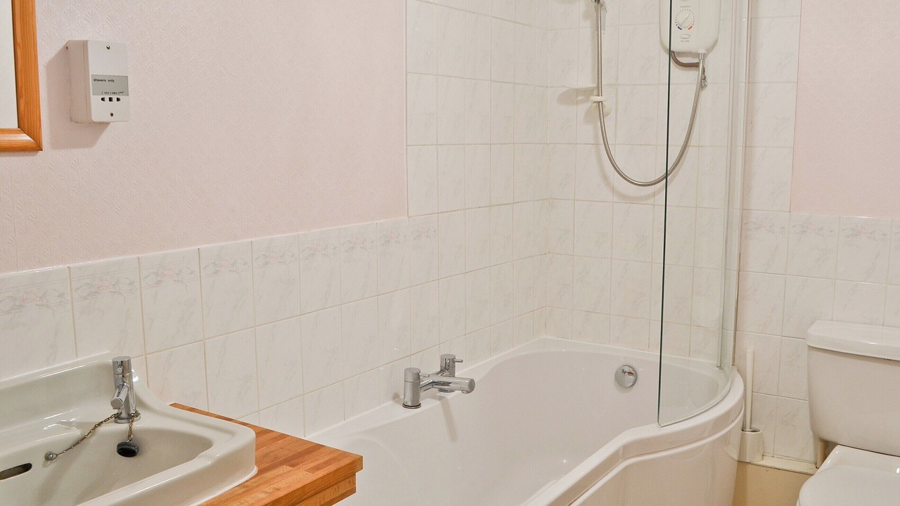 Photo of Bathroom in Byrness