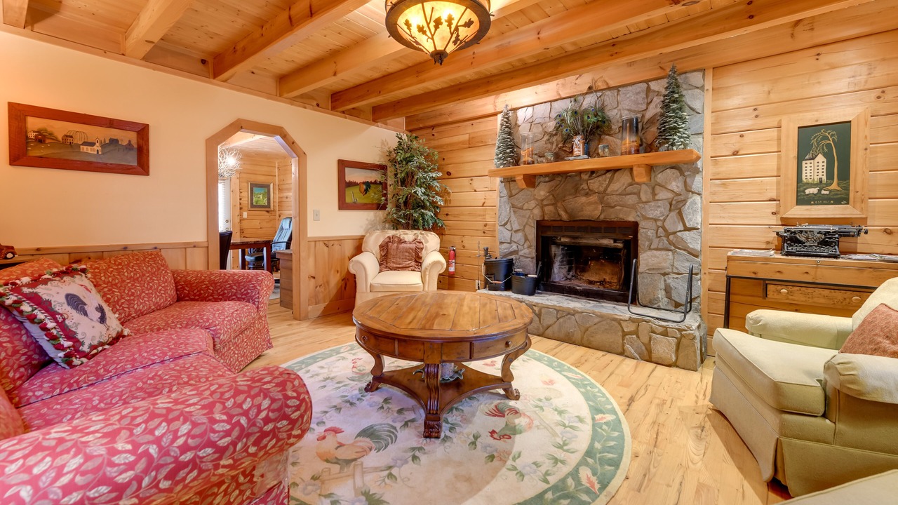 Photo of Bedroom in Waynesville
