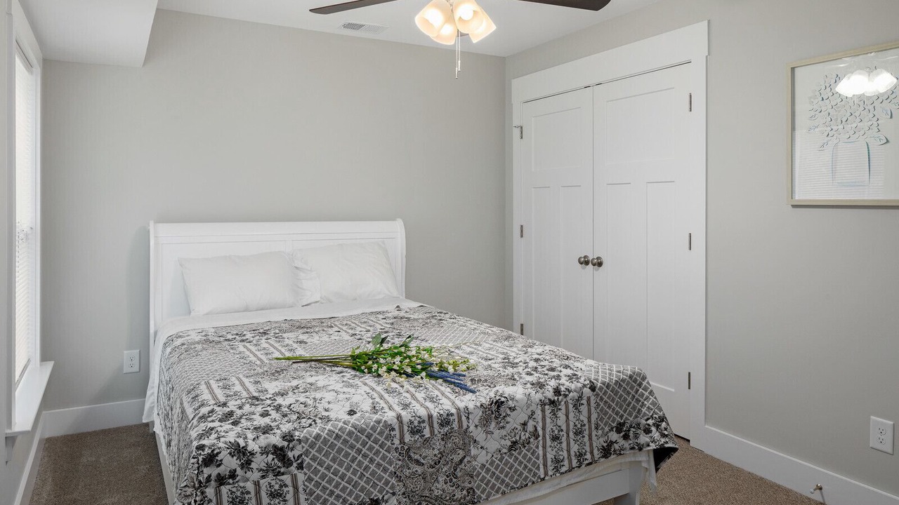 Photo of Bedroom in Talbot's Corner