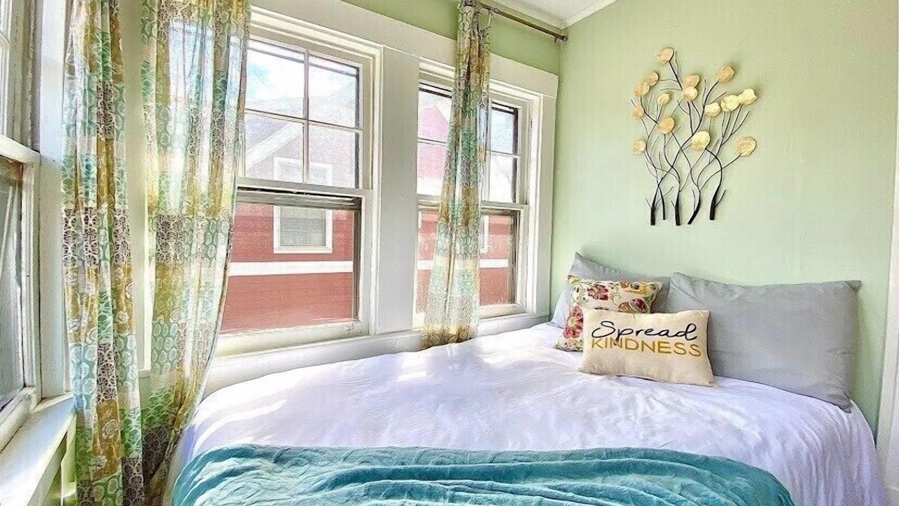 Photo of Bedroom in Historic Montford
