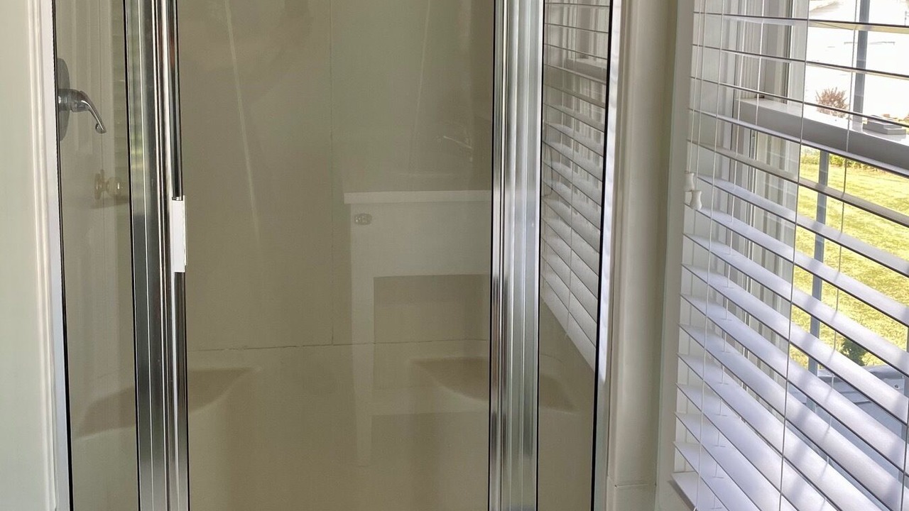 Photo of Bathroom in Woodlawn