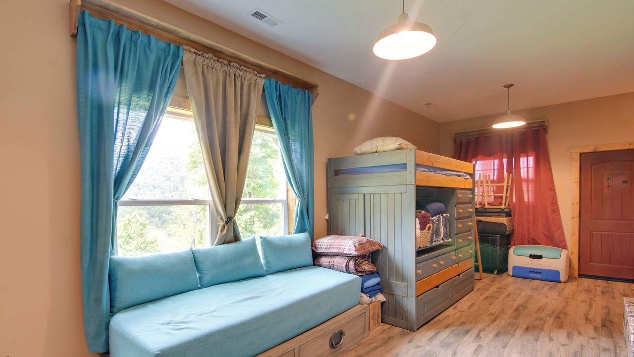 Photo of Livingroom in Settlers Ridge