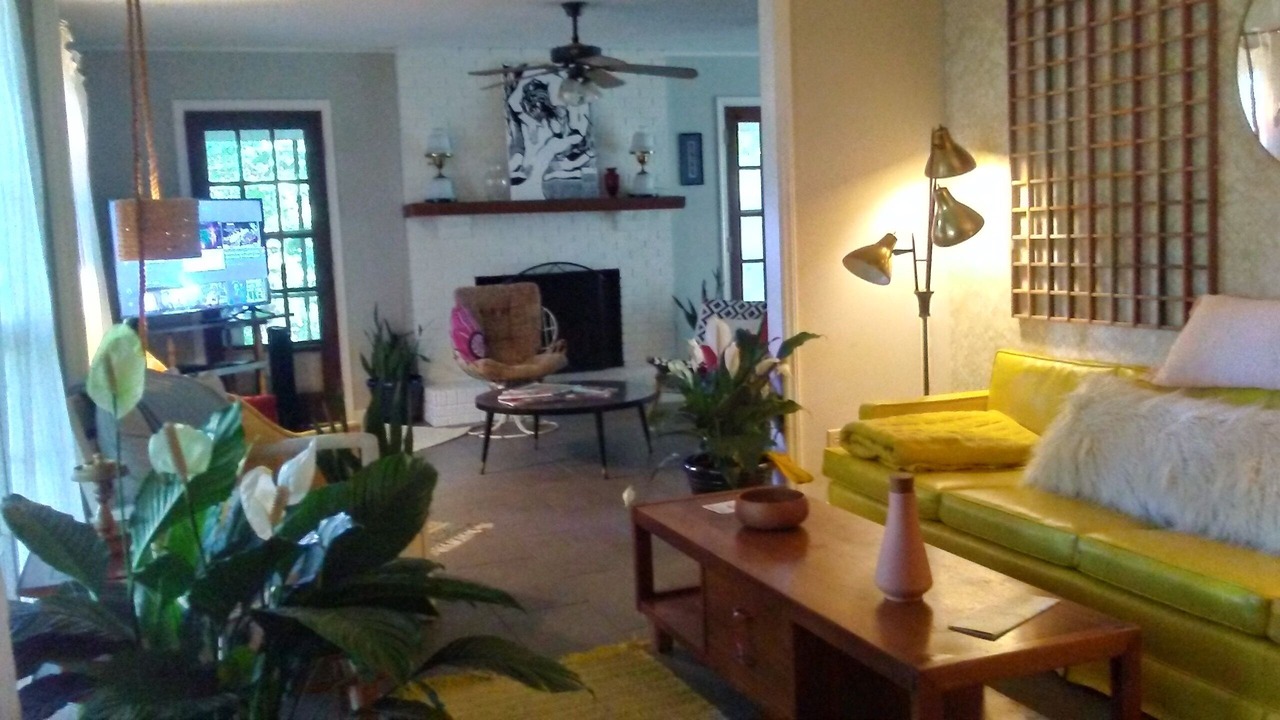 Photo of Livingroom in Royal Pines