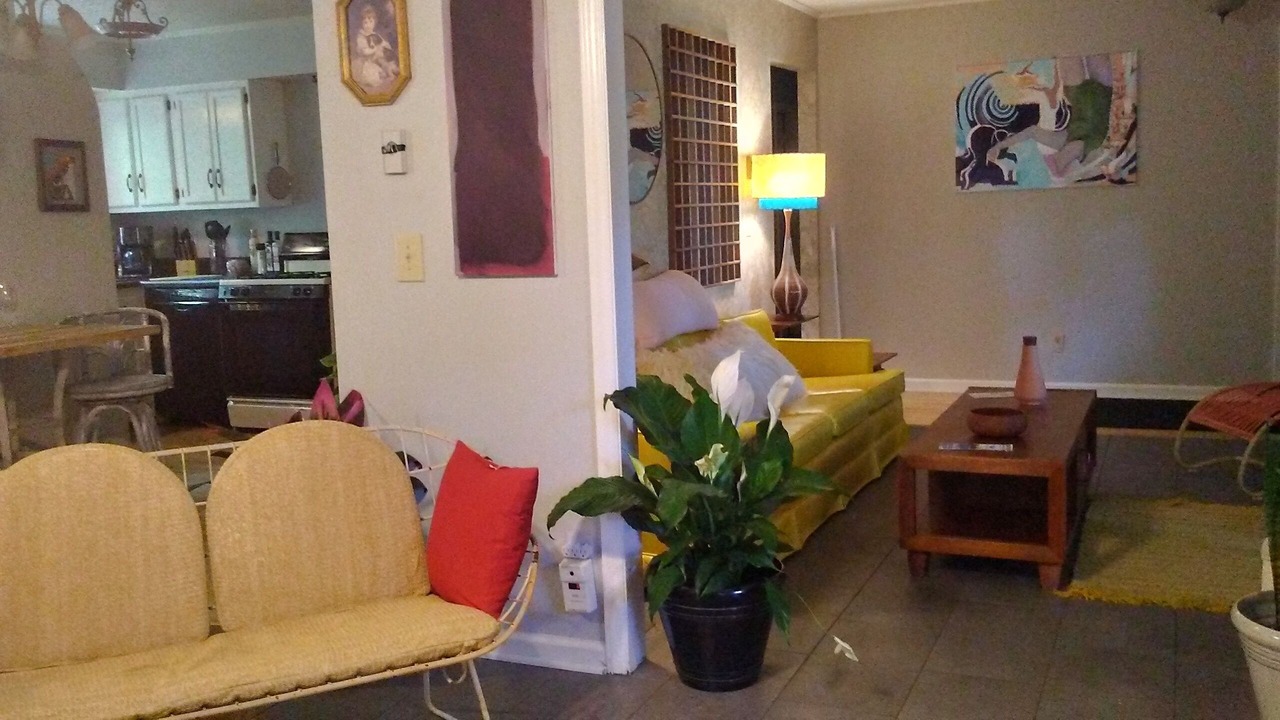 Photo of Livingroom in Royal Pines