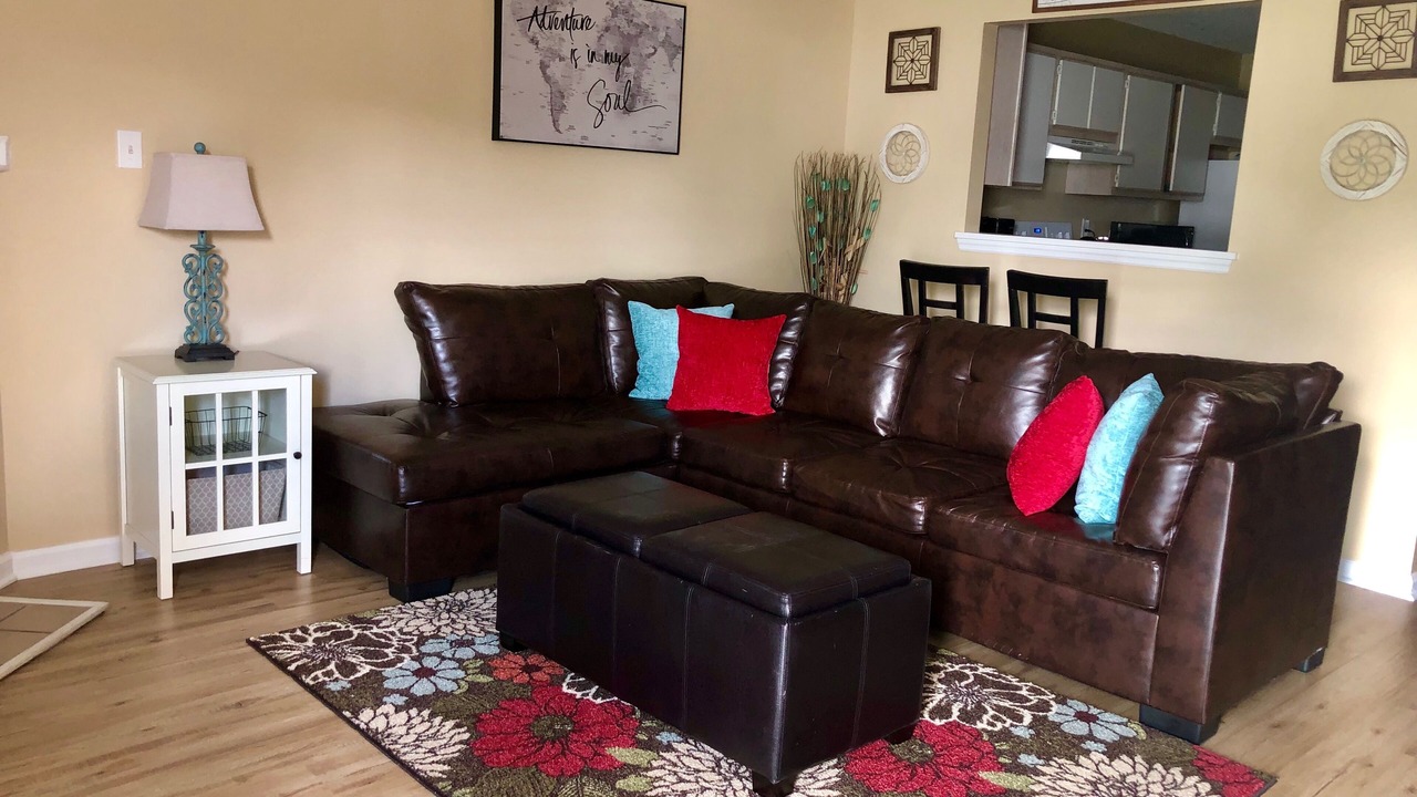 Photo of Livingroom in Jacksonville