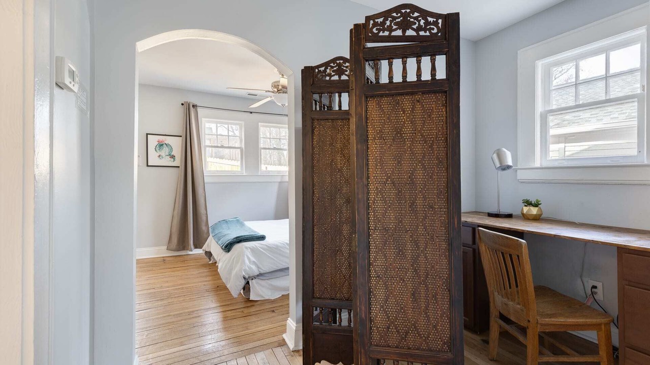 Photo of Bedroom in Downtown