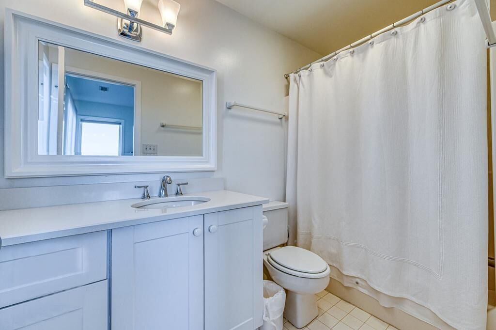 Photo of Bathroom in Village of Stump Sound