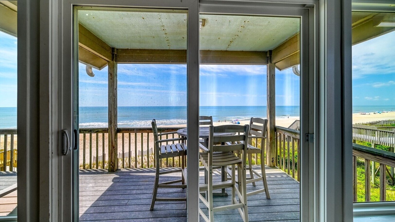 Photo of Bedroom in Village of Stump Sound