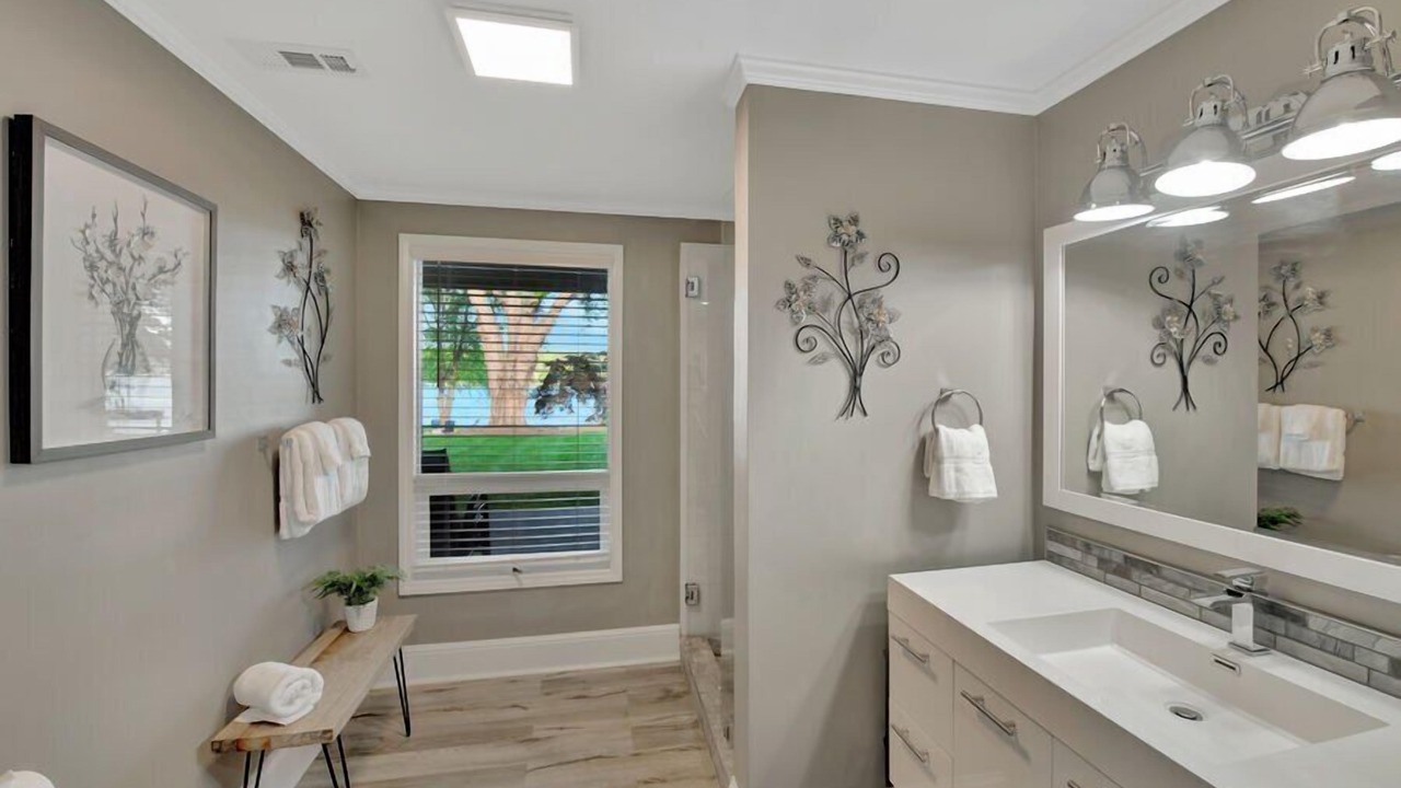 Photo of Bathroom in Mount Mourne