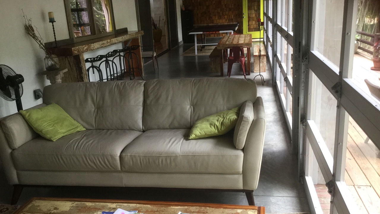 Photo of Livingroom in Burlington