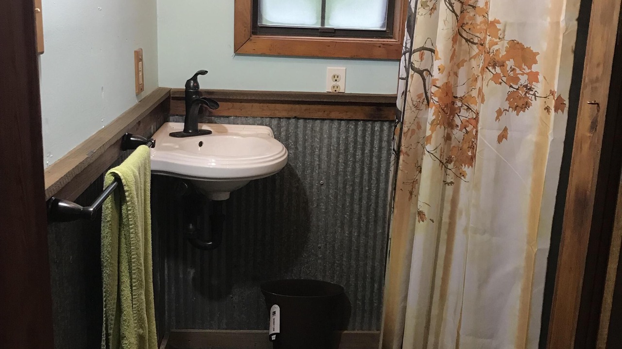 Photo of Bathroom in Elizabethtown