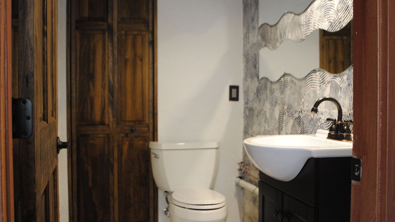 Photo of Bathroom in McMillan Hidden Valley