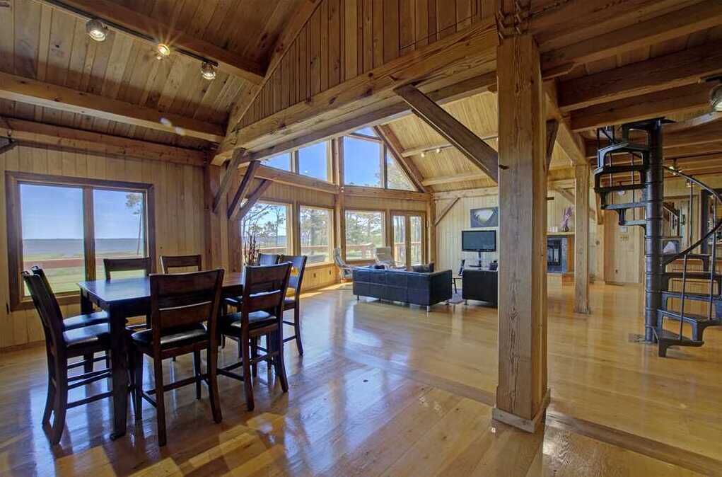 Photo of Livingroom in Morehead City