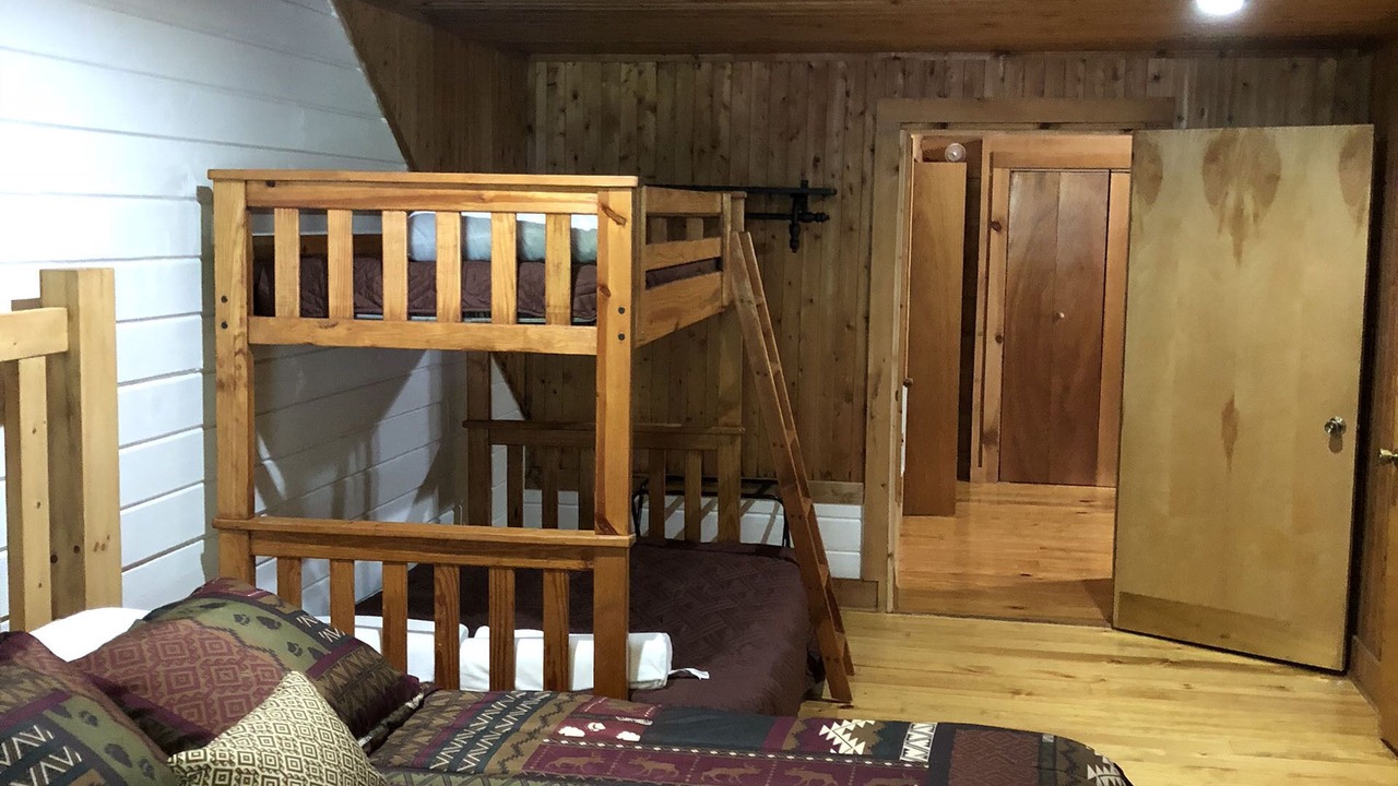 Photo of Bedroom in Maggie Valley
