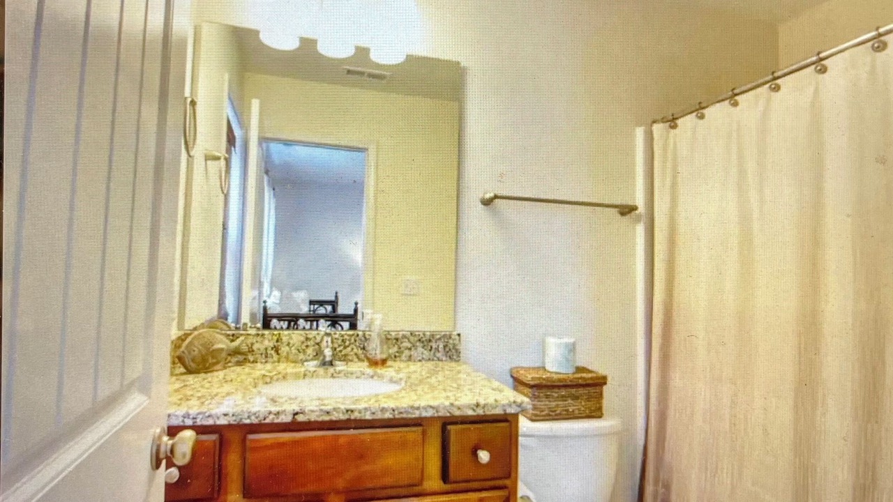 Photo of Bathroom in Wilmington Beach
