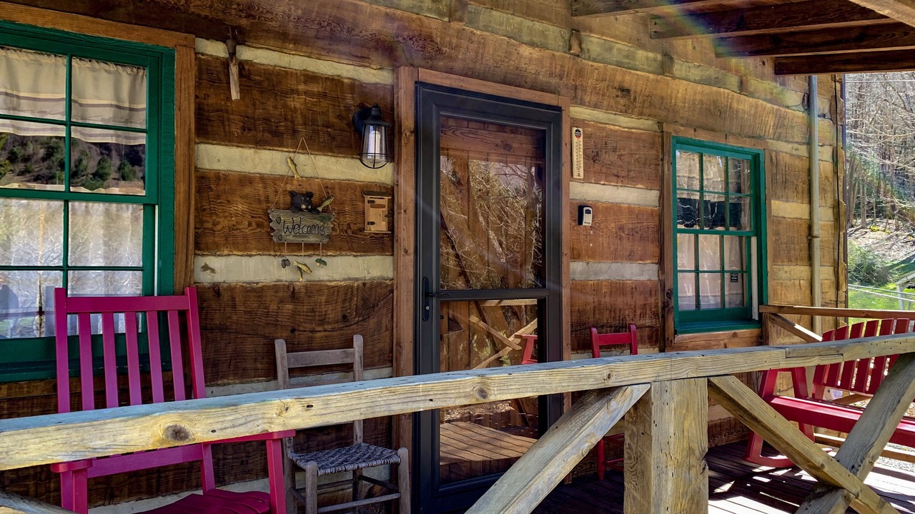 Photo of Patio Balcony in Maggie Valley