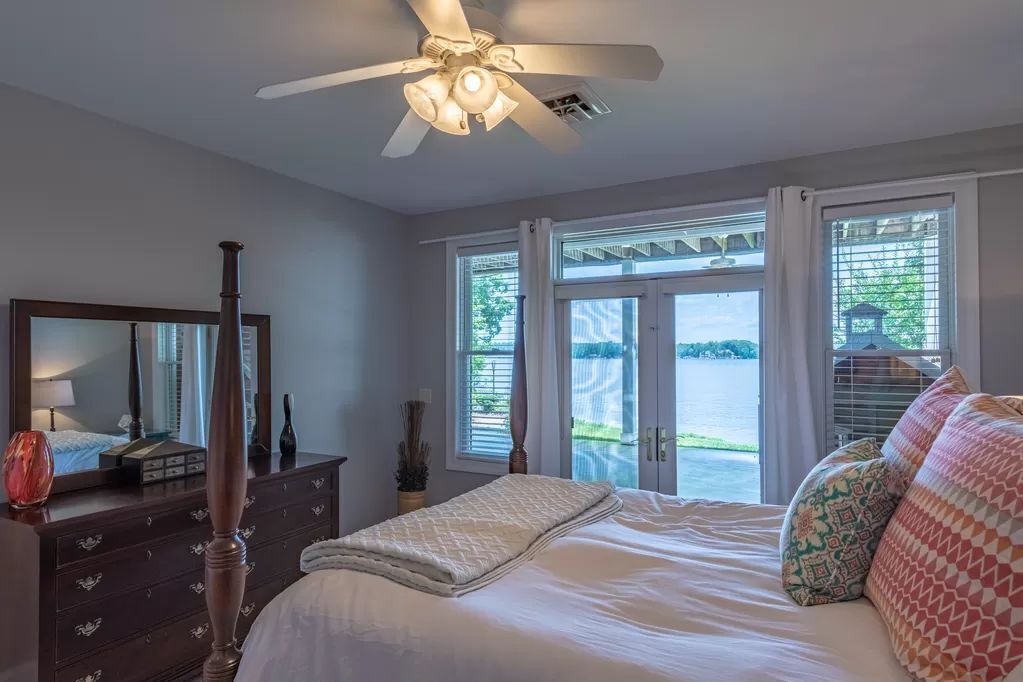 Photo of Bedroom in Olde Ferry Estates