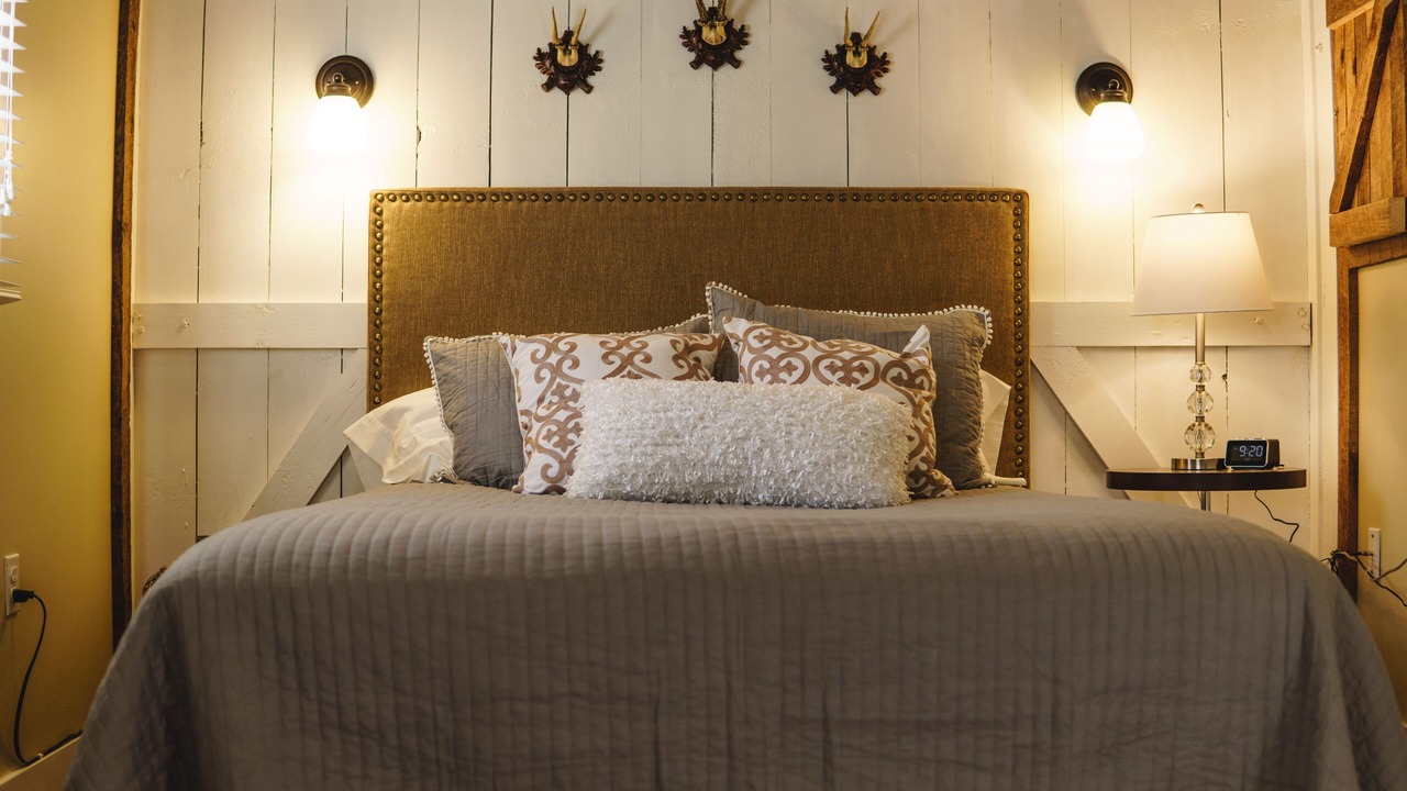 Photo of Bedroom in Weaverville