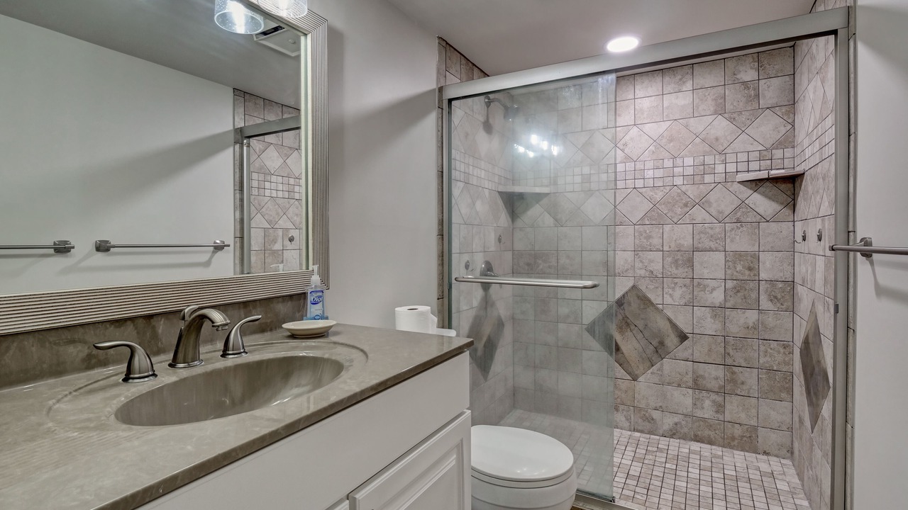 Photo of Bathroom in Wrightsville Beach