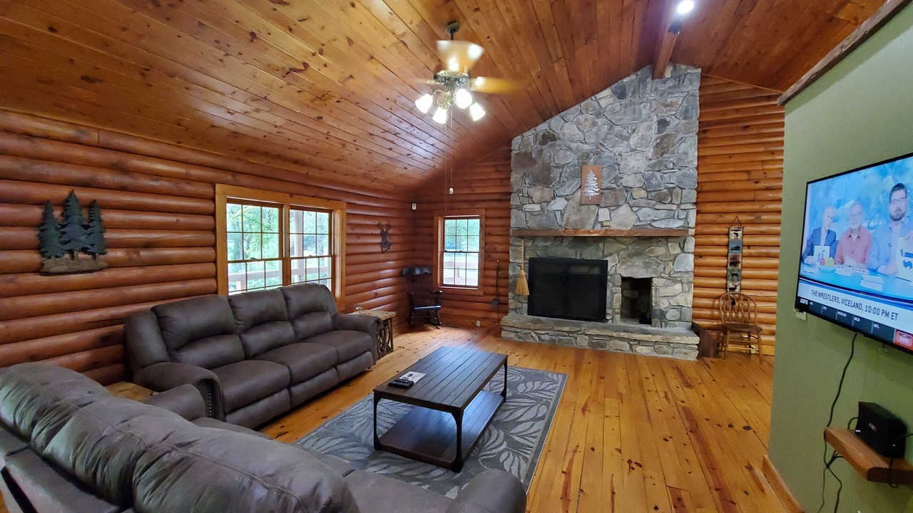 Photo of Livingroom in Whittier