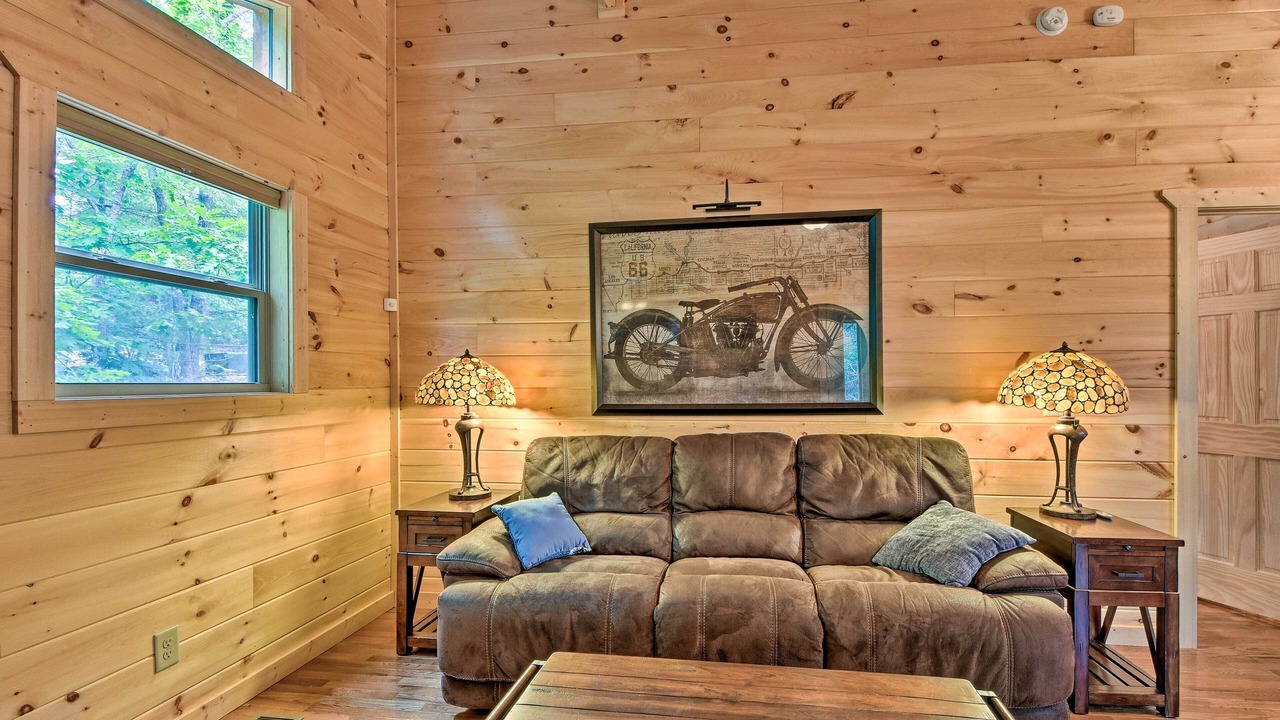 Photo of Livingroom in Murphy