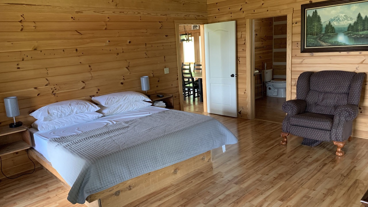 Photo of Bedroom in Bakersville