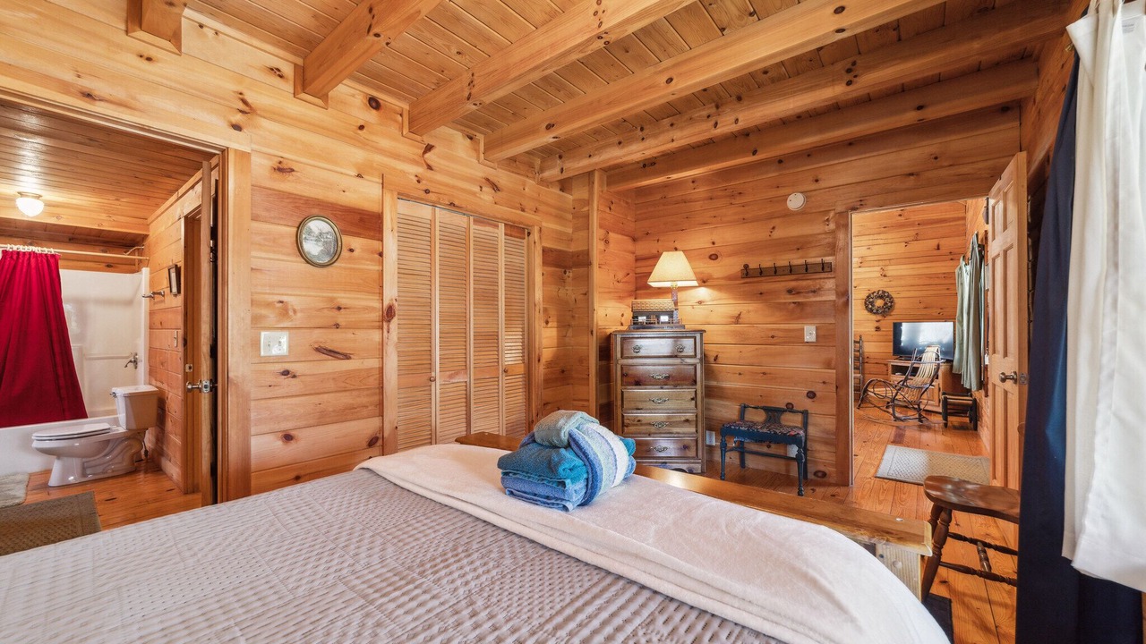 Photo of Bathroom in Lake Lure