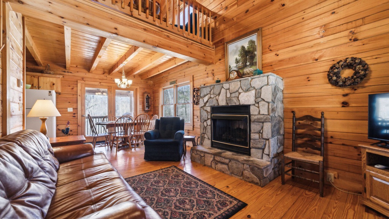 Photo of Livingroom in Lake Lure