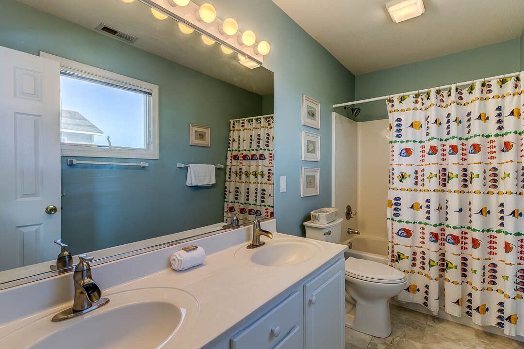 Photo of Bathroom in Carolina Dunes