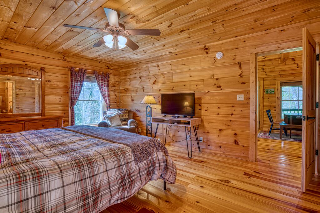 Photo of Bedroom in Rutherfordton