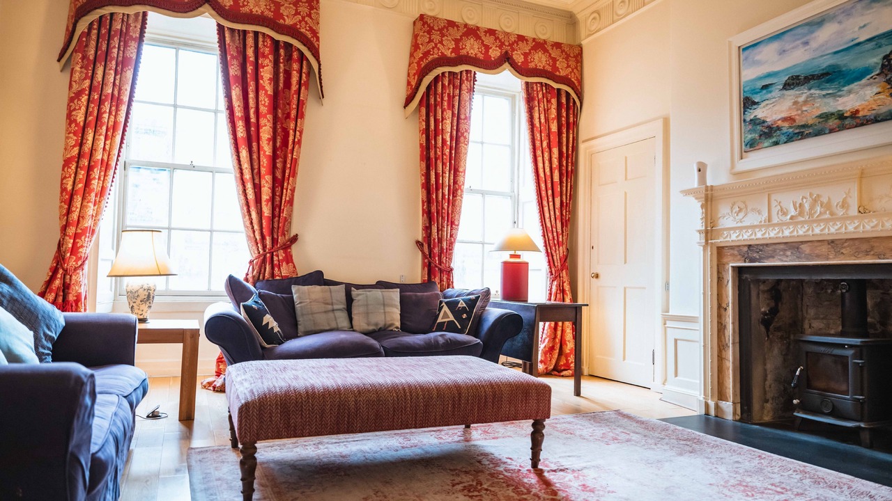 Photo of Livingroom in New Town