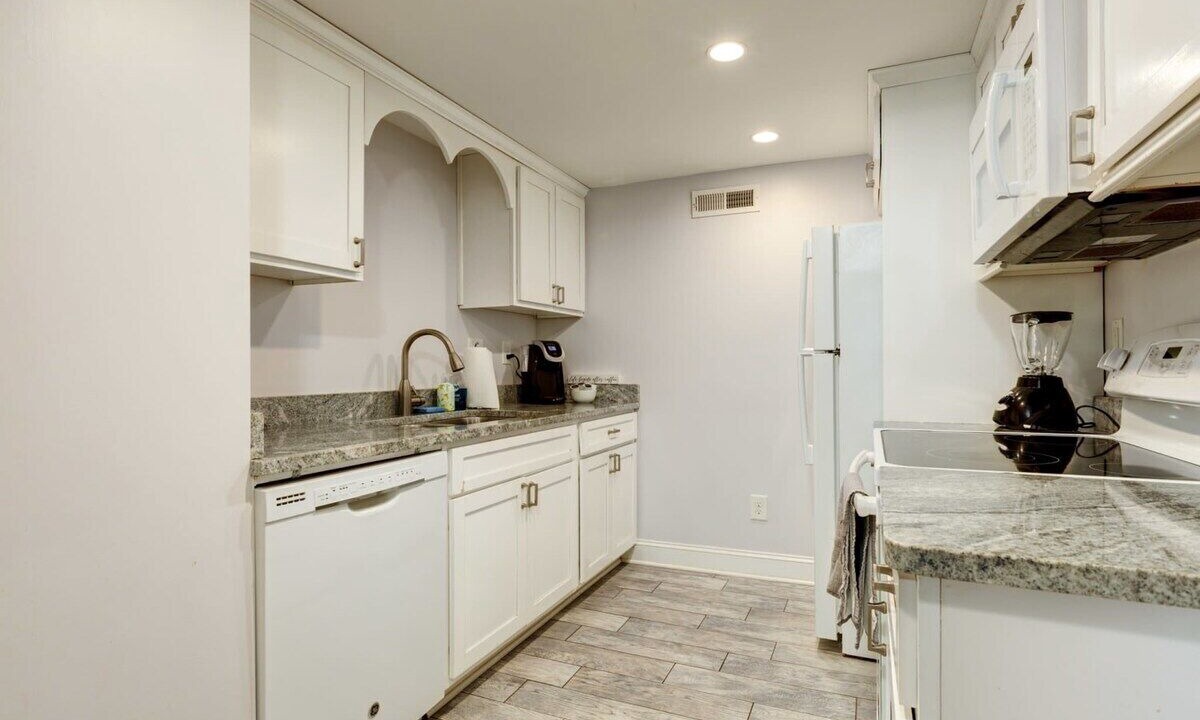 Photo of Kitchen in Wesley Heights