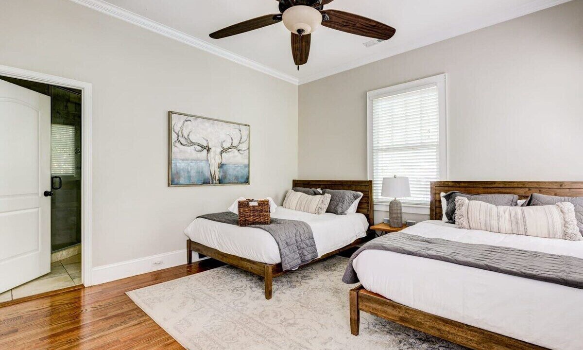 Photo of Bedroom in Wesley Heights