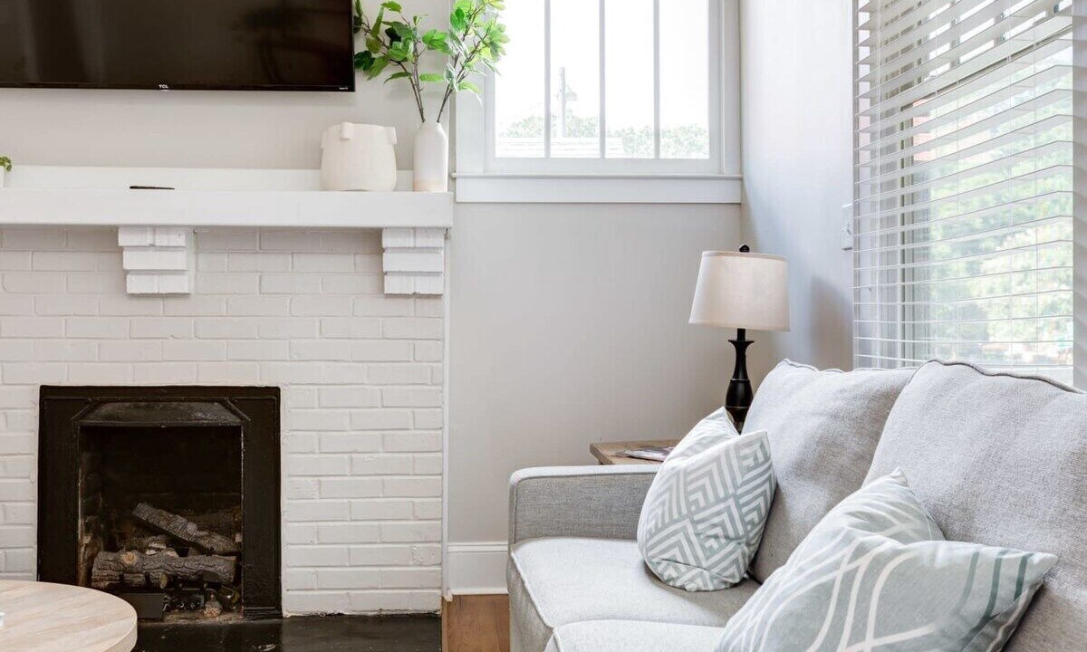 Photo of Livingroom in Wesley Heights