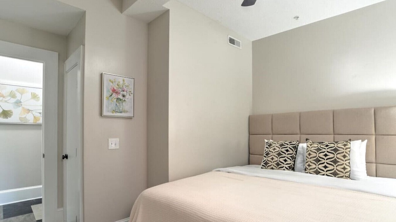 Photo of Bedroom in Asheville