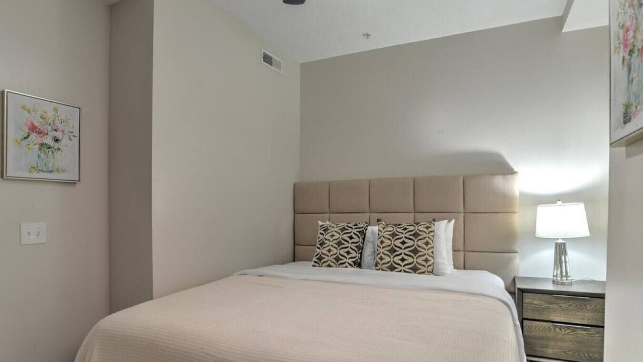 Photo of Bedroom in Asheville