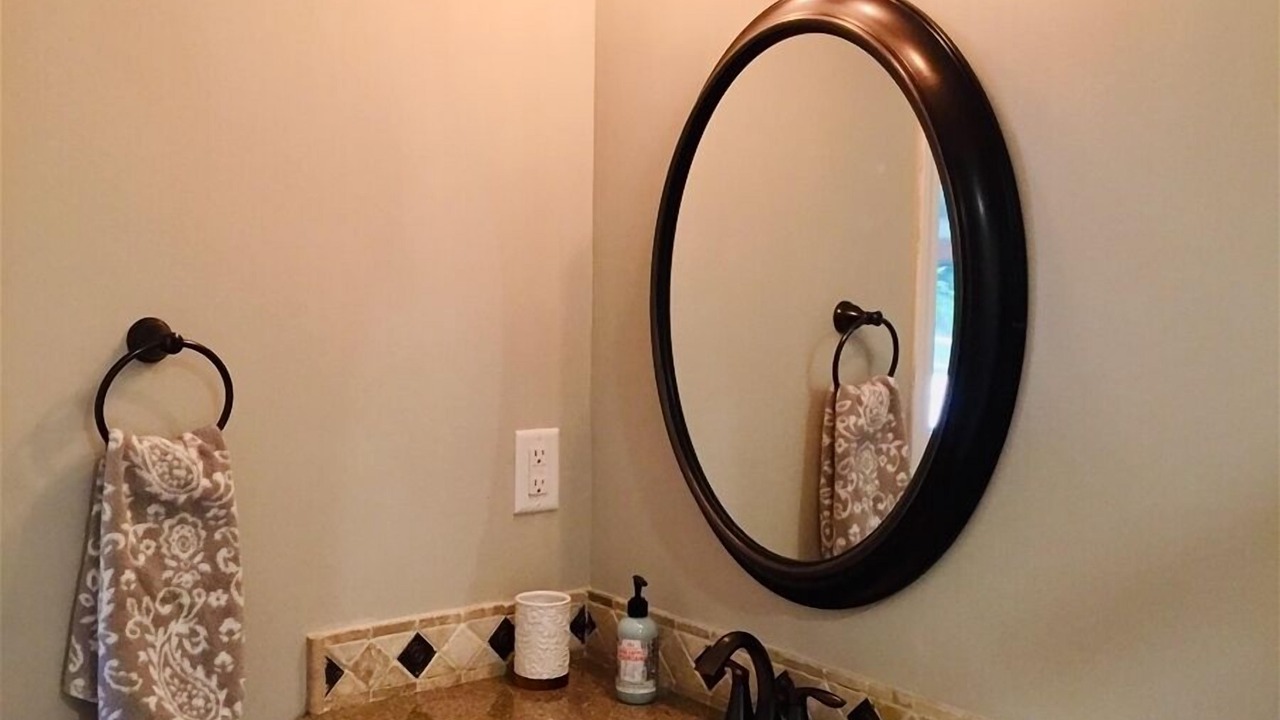 Photo of Bathroom in Hendersonville