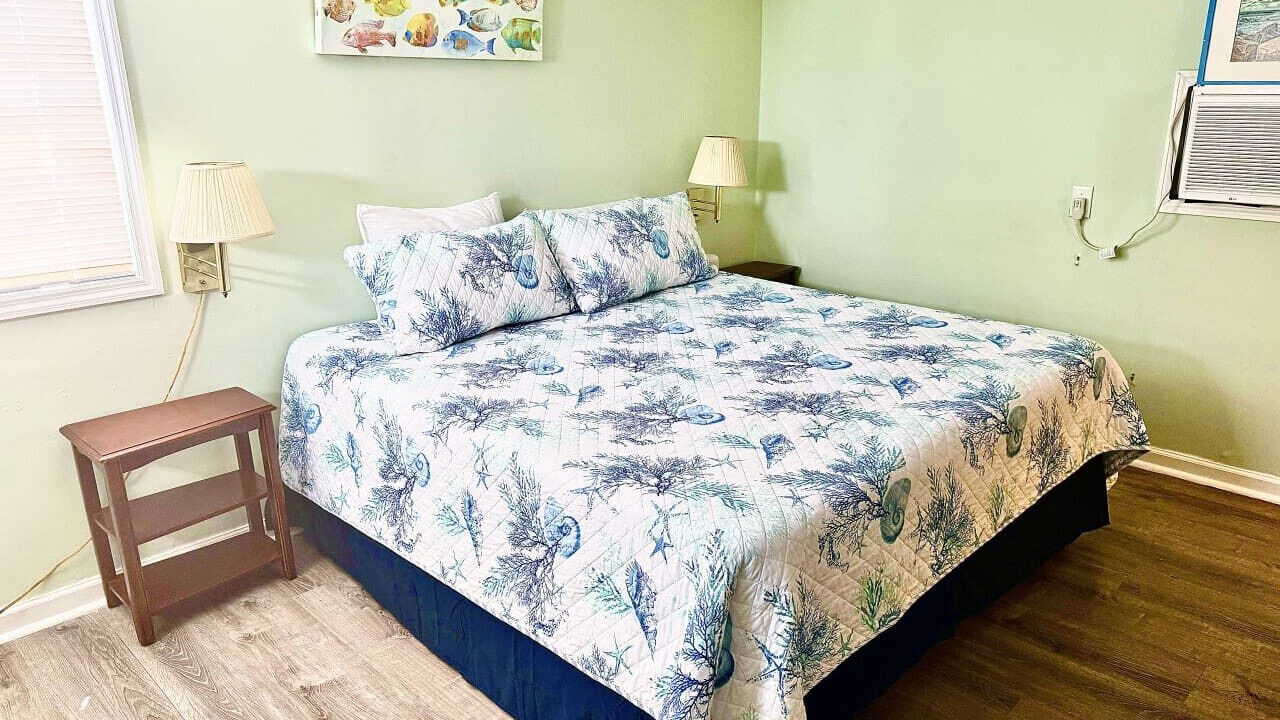Photo of Bedroom in Carolina Beach