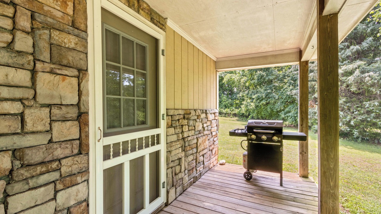 Photo of Patio Balcony in Barium Springs