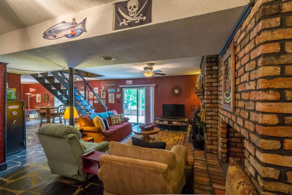 Photo of Livingroom in Morganton