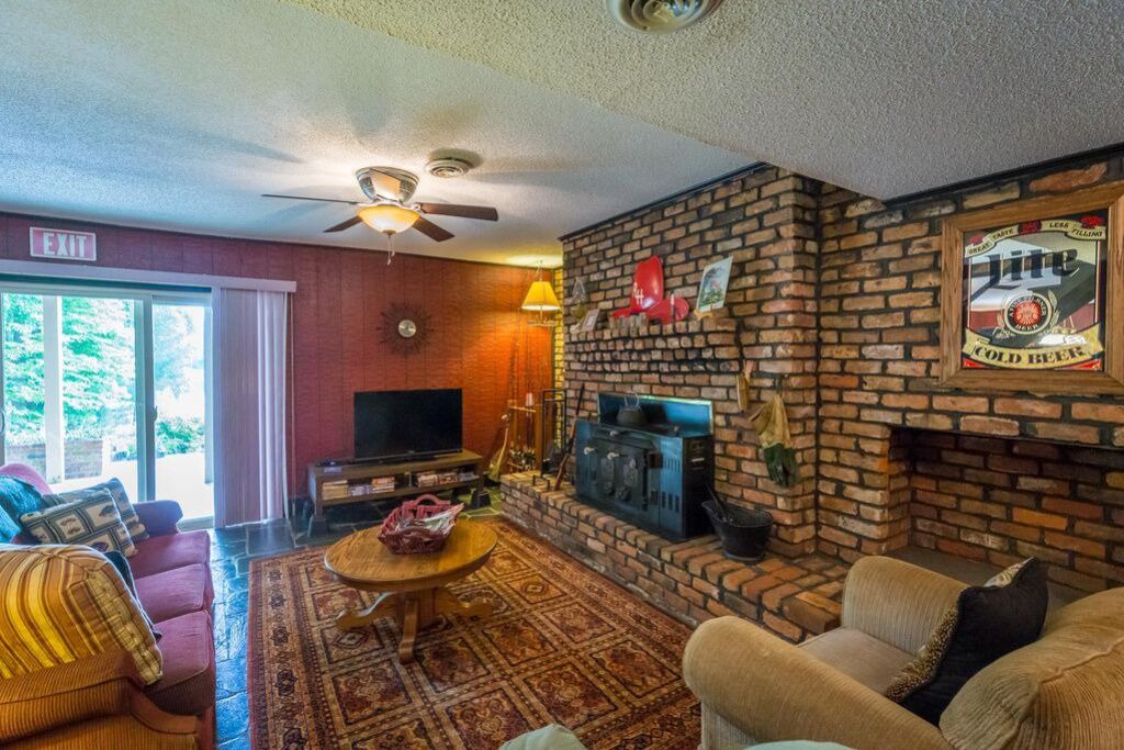 Photo of Livingroom in Morganton