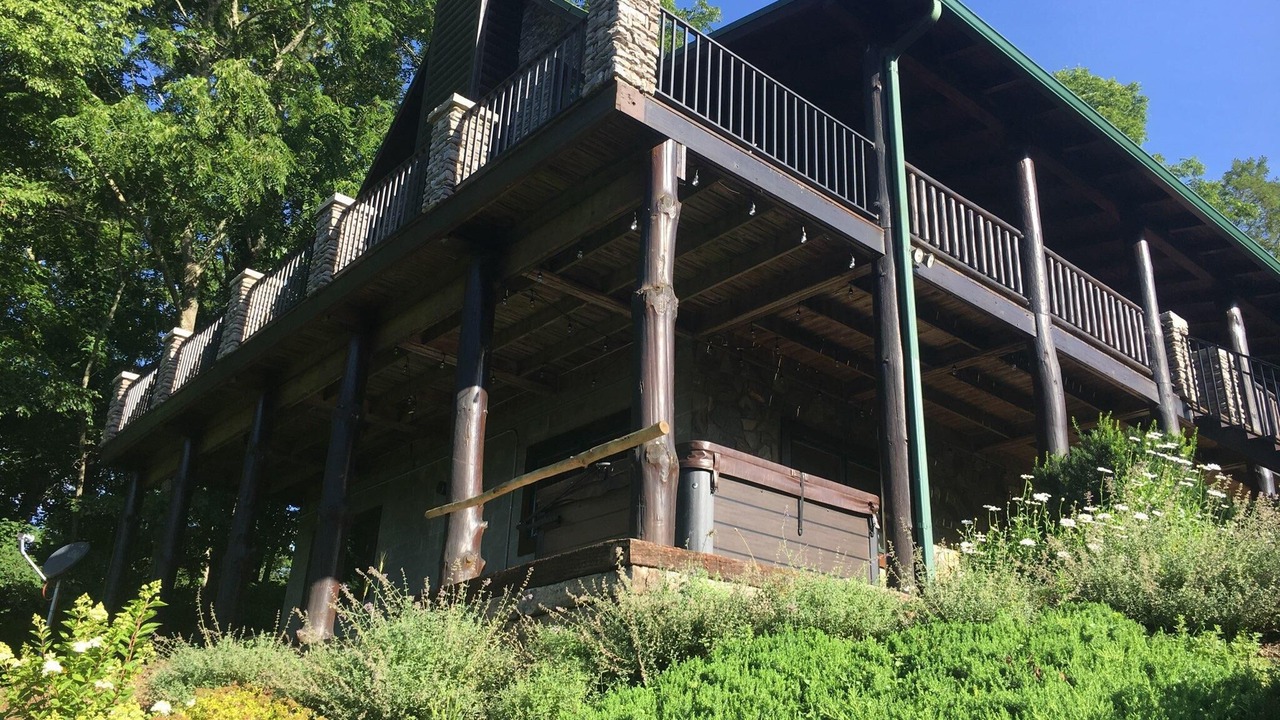 Photo of Outdoor in Waynesville