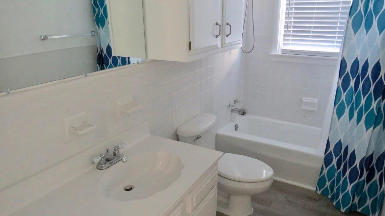 Photo of Bathroom in Kitty Hawk