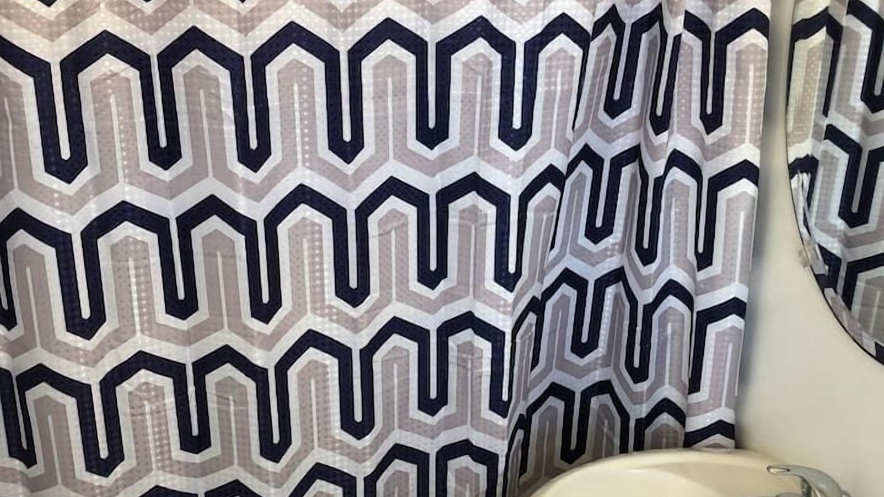 Photo of Bathroom in Kitty Hawk