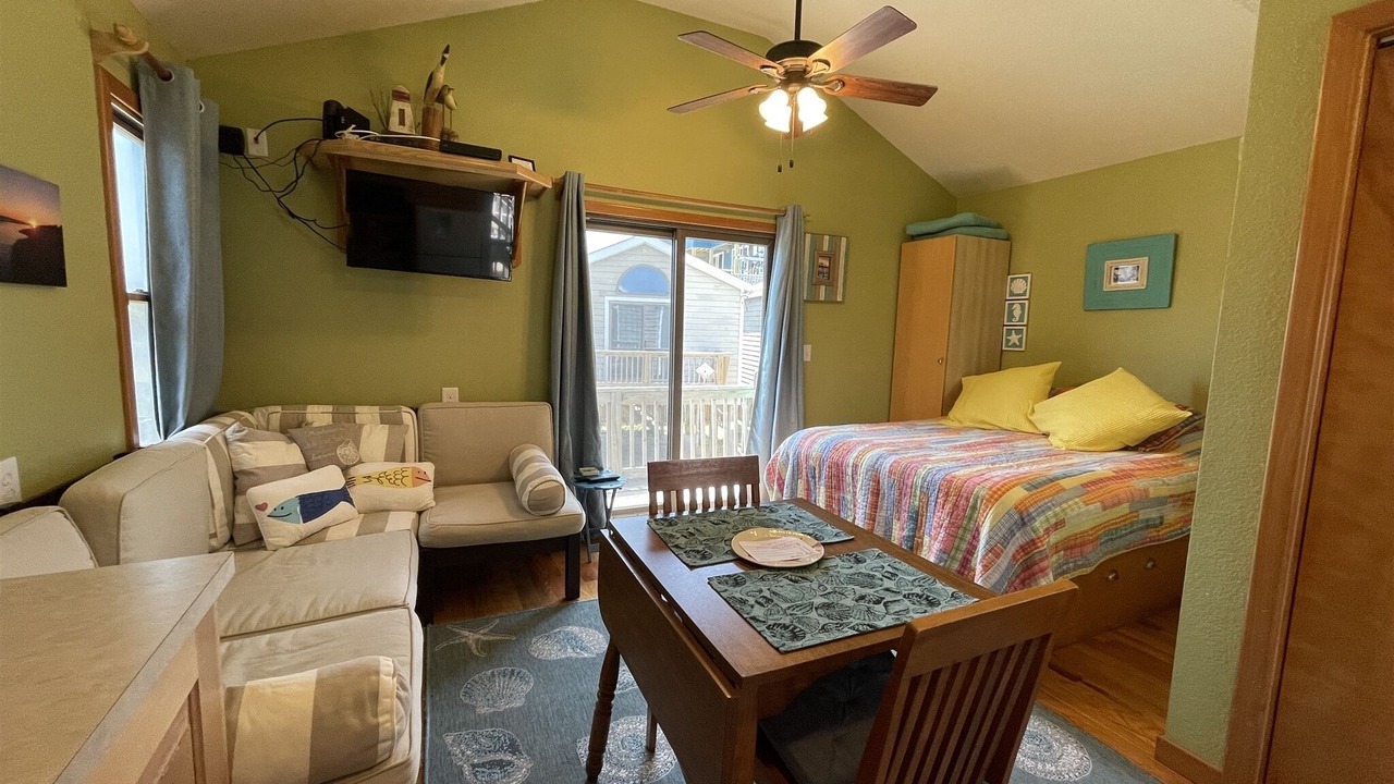 Photo of Livingroom in Hatteras